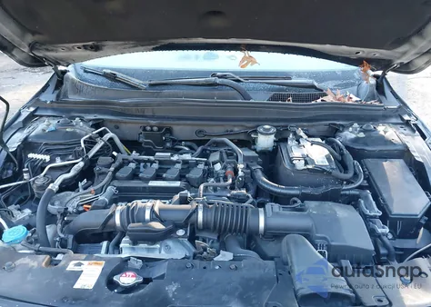 2018 Honda Accord Touring z USA, uszkodzony, nr VIN 1HGCV1F92JA103170